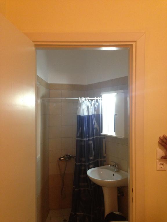 Marvi Hotel カメナブルナ 部屋 写真