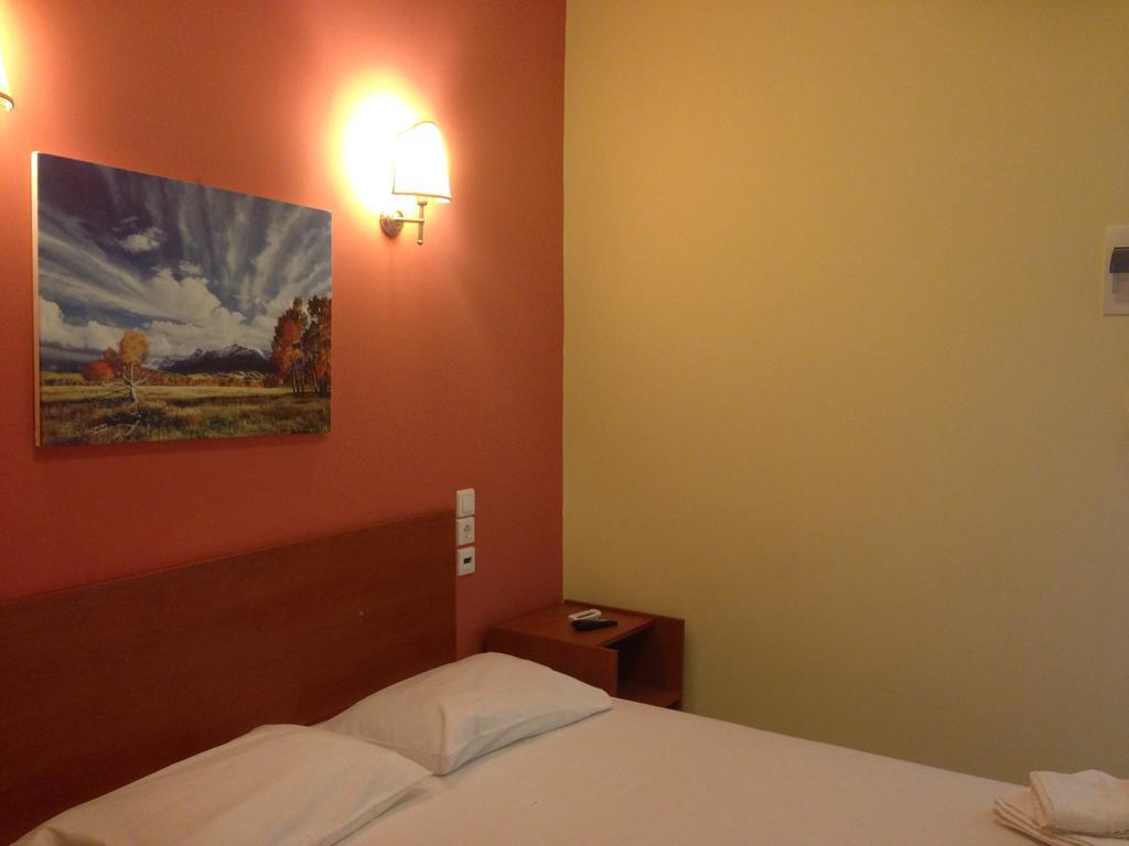 Marvi Hotel カメナブルナ 部屋 写真